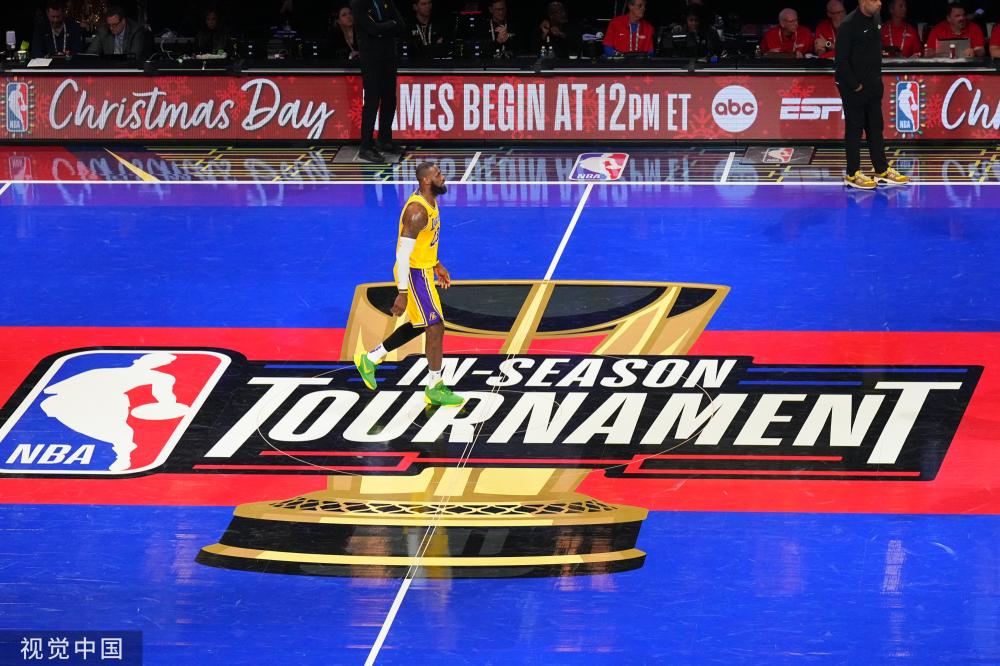 转会市场的 转会市场的